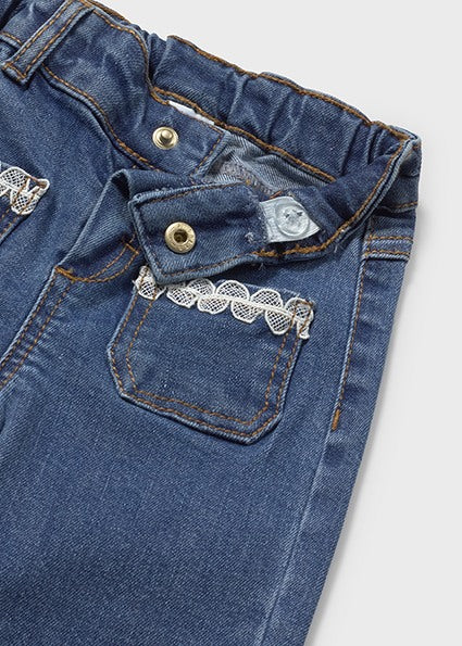 Jeans neonata con dettagli in pizzo Mayoral