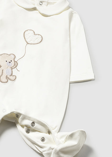 Tutina unisex Neonato con Orsetto e Cuore – Dolcezza per i Primi Giorni
