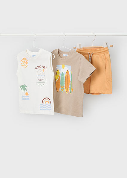 Completo pantaloncino e 2 maglie bambino Mayoral