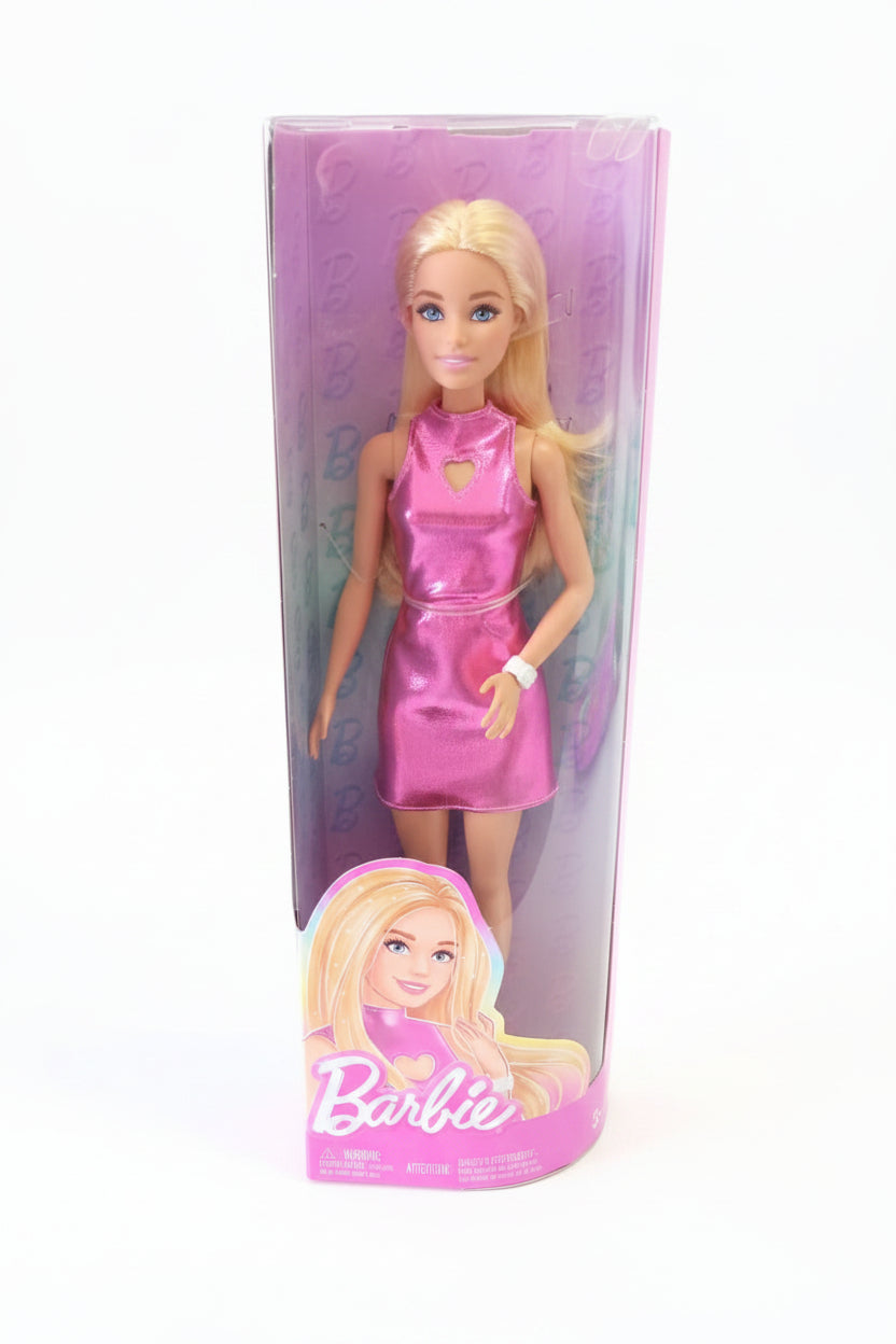 Barbie Fashion Dolls Assortite Mattel, bambole alla moda con diversi look e abiti colorati, modello scelto casualmente in base alla disponibilità.