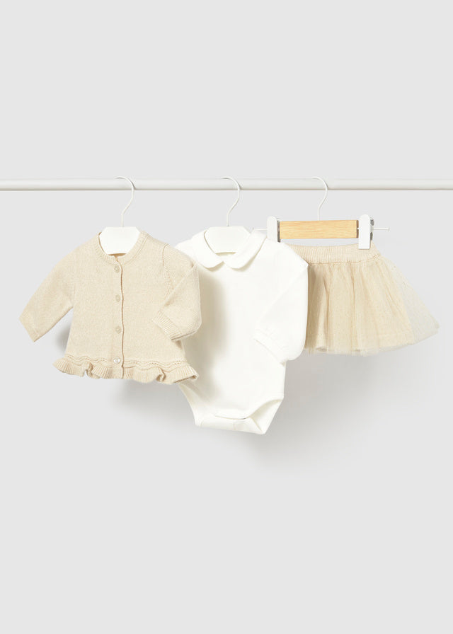 Completo neonata Mayoral 3 pezzi con cardigan body e gonna in tulle écru
