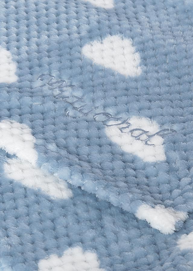 Copertina neonato Mayoral double face azzurra con nuvolette bianche