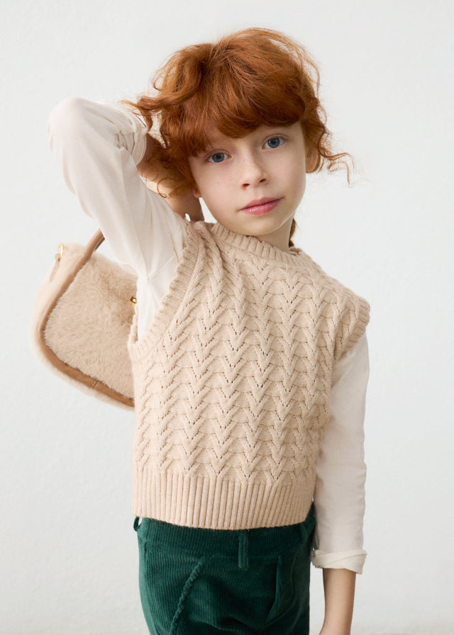 Gilet bambina Mayoral beige in maglia con lavorazione a treccia