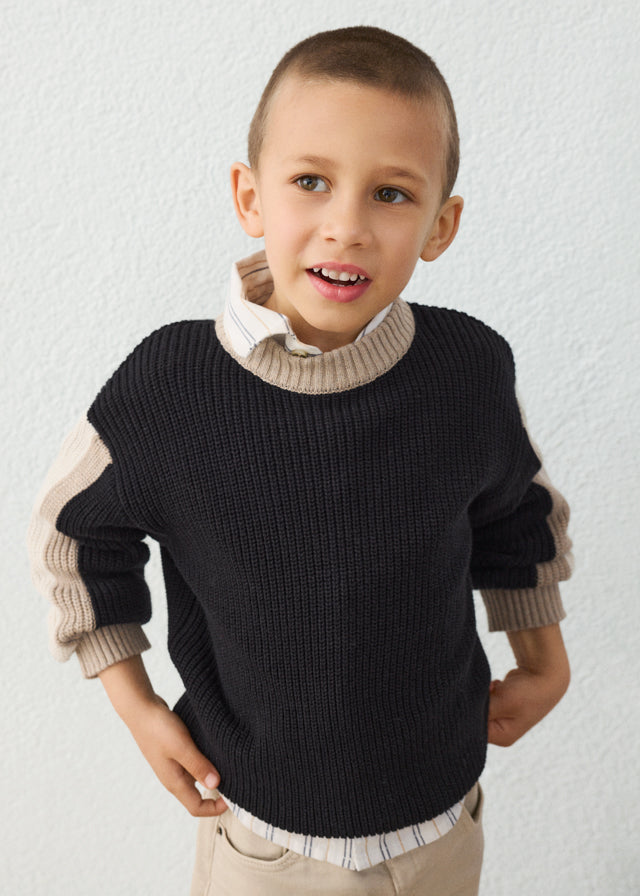 Maglione bambino Mayoral nero in maglia con dettagli beige ed écru