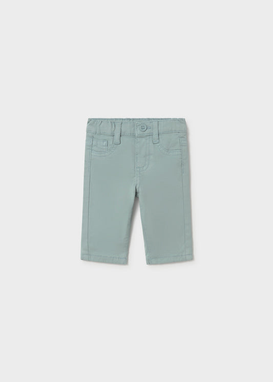Pantalone lungo in twill verde acqua neonato Mayoral con vita elasticizzata e tasche