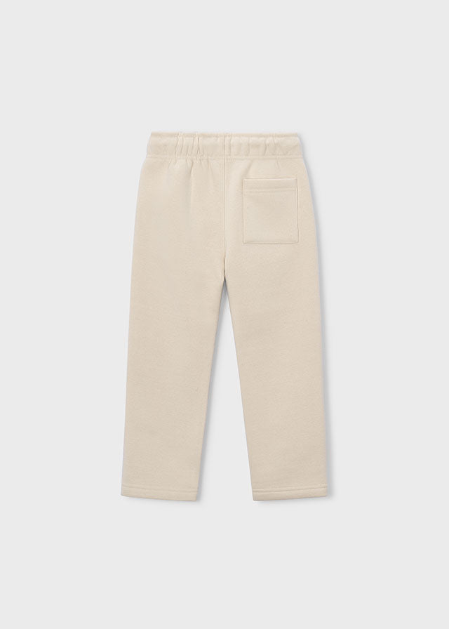 Pantalone tuta bambino Mayoral écru vista posteriore con tasca applicata