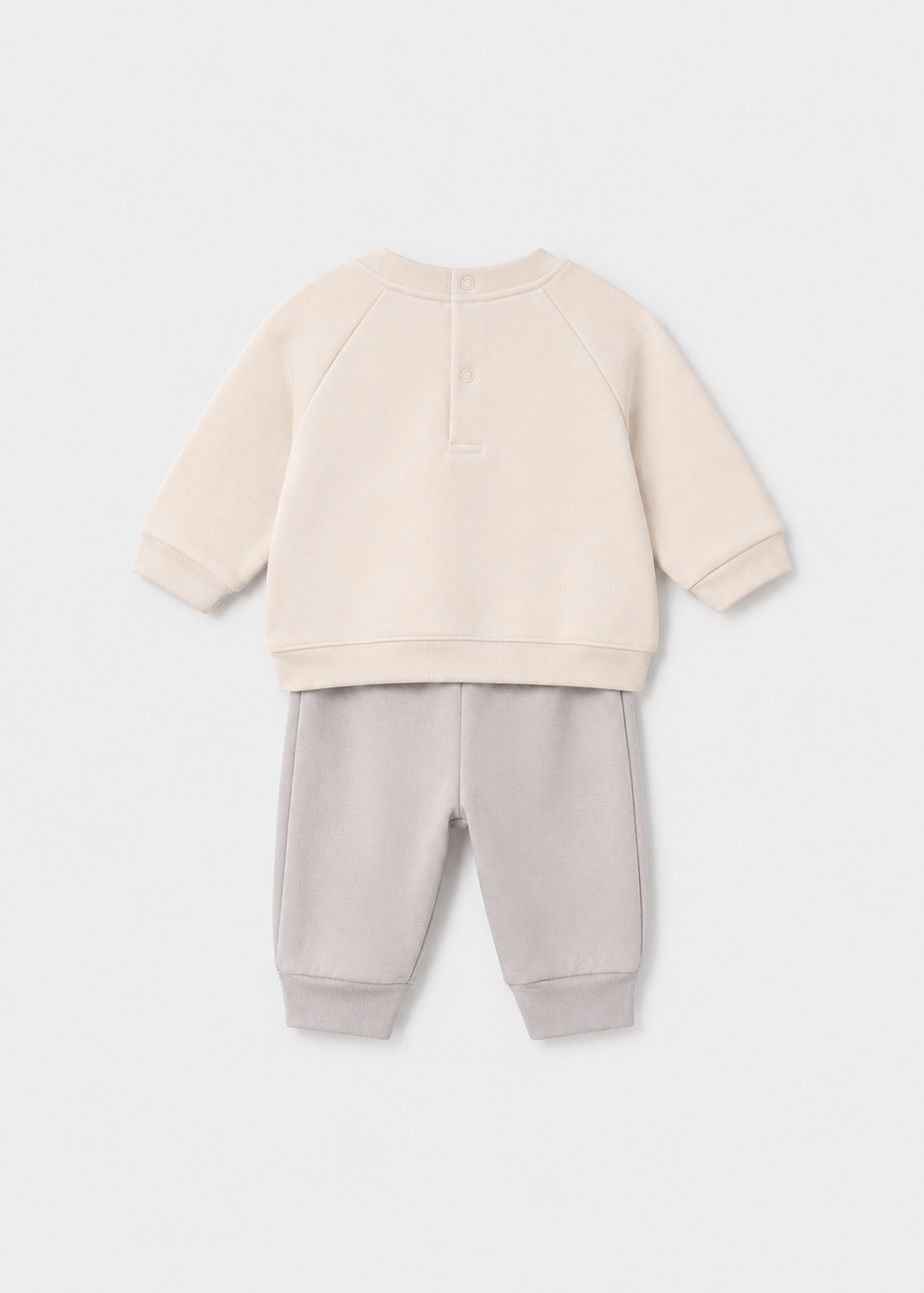 Completo neonato Mayoral 2 pezzi con felpa écru con cagnolino e pantalone grigio chiaro