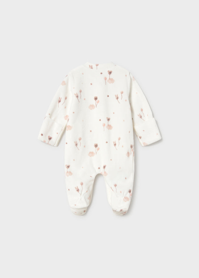Retro tutina neonata in velluto écru con stampa floreale e piedini integrati Mayoral