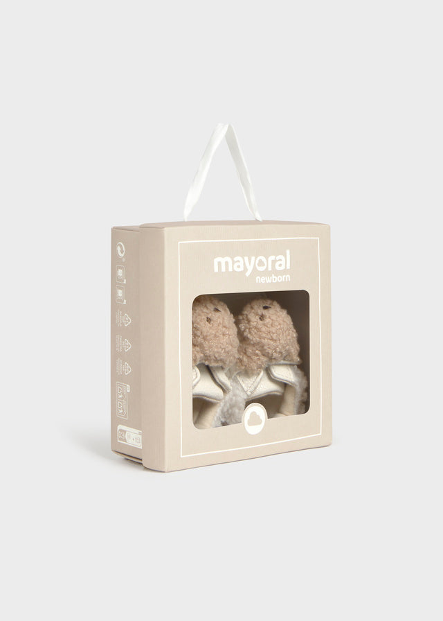 Scarpine Mayoral Newborn con orsetto nella confezione regalo