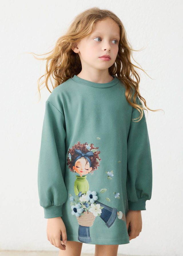Vestito bambina Mayoral verde salvia in felpa con stampa floreale indossato