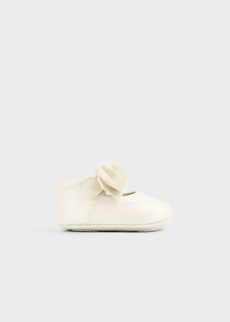 Ballerine neonato Mayoral Newborn color ceramica con fiocco