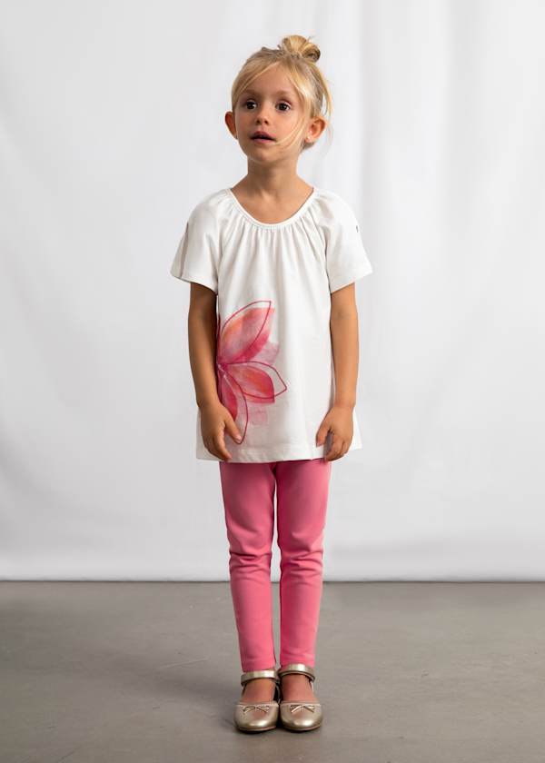Completo bambina con t-shirt floreale e leggings Mayoral