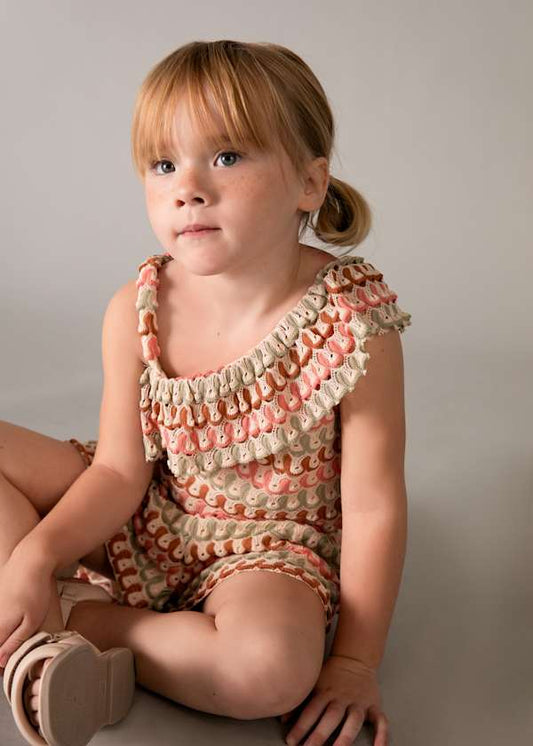 Completo bambina top monospalla e shorts traforati Mayoral