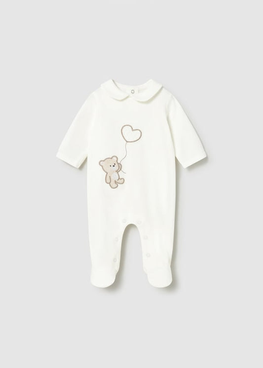 Tutina unisex Neonato con Orsetto e Cuore – Dolcezza per i Primi Giorni